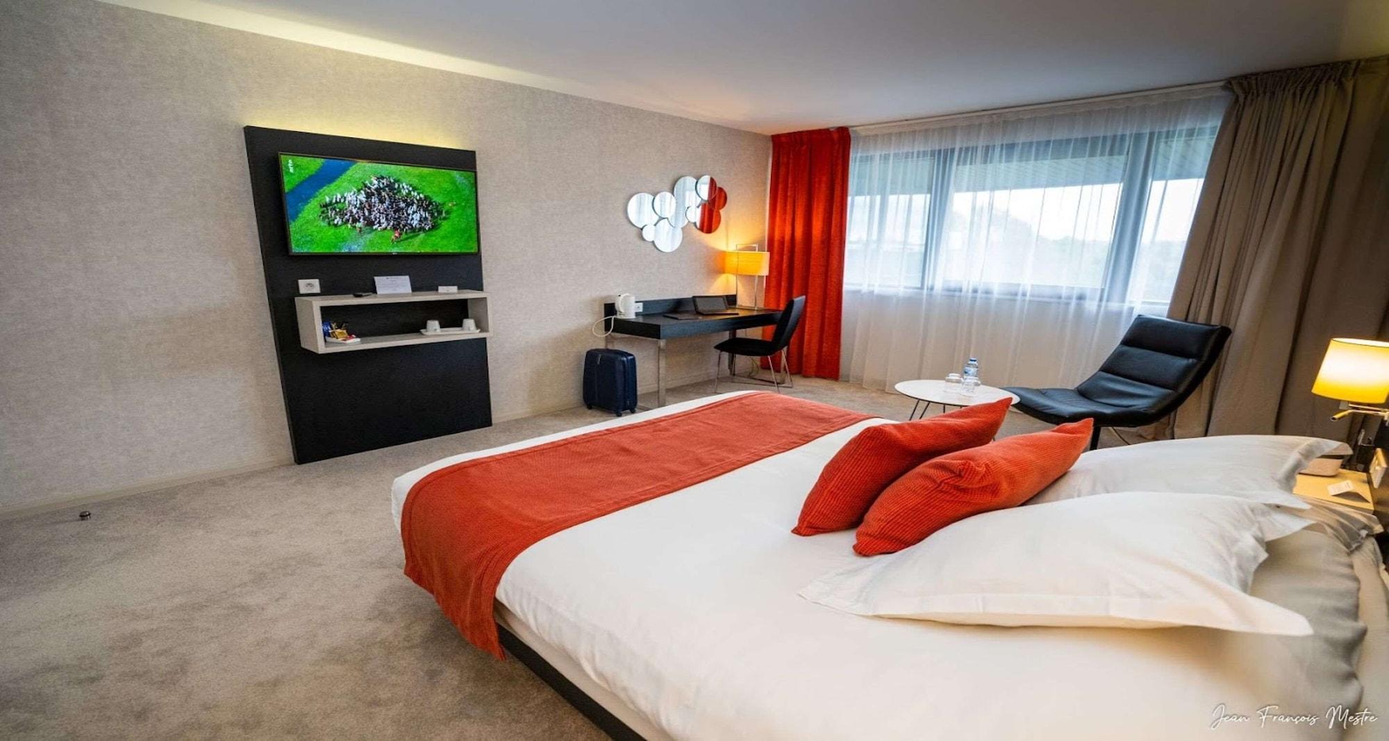 Best Western Plus Metz Technopole Ngoại thất bức ảnh