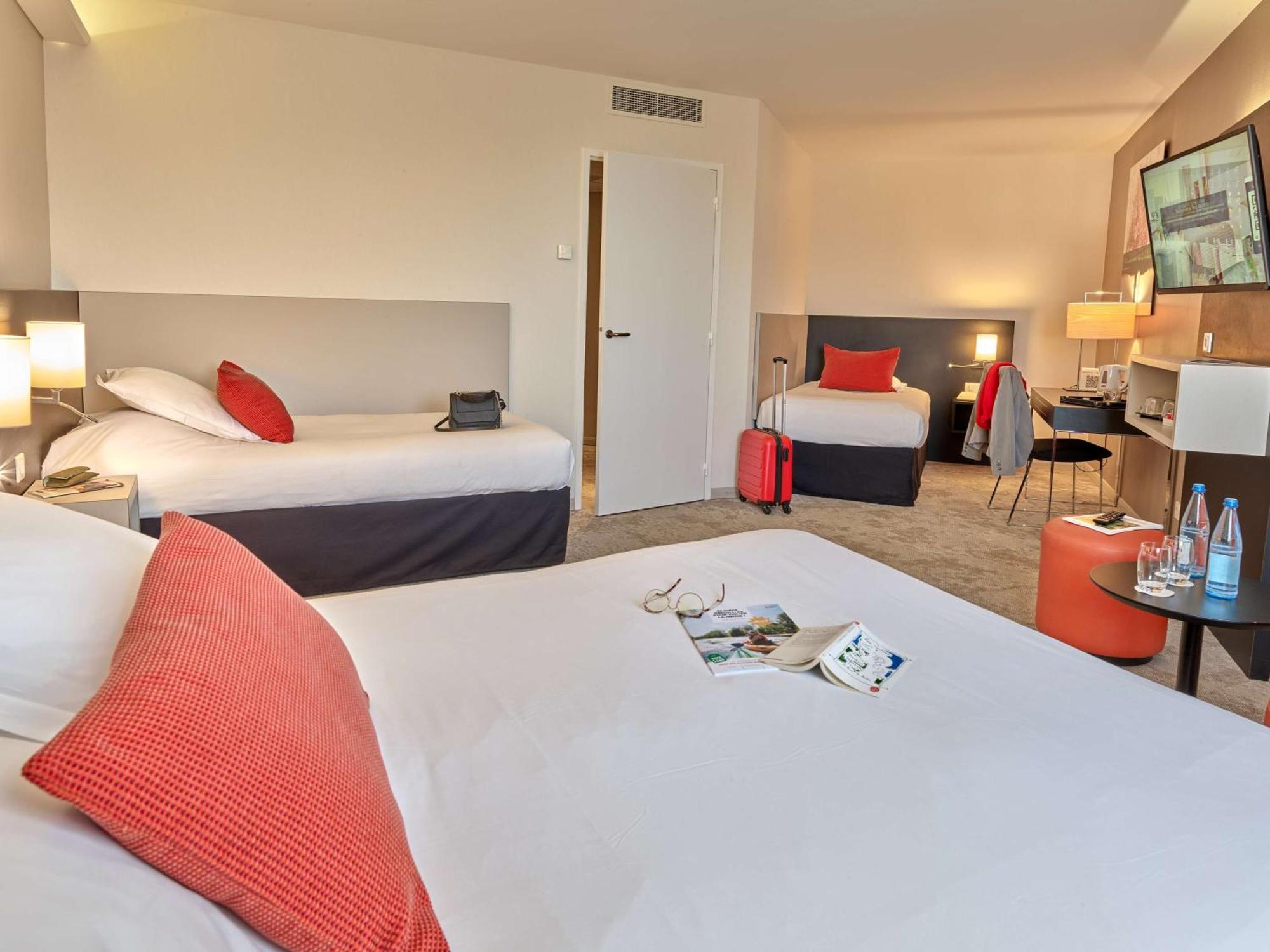 Best Western Plus Metz Technopole Ngoại thất bức ảnh