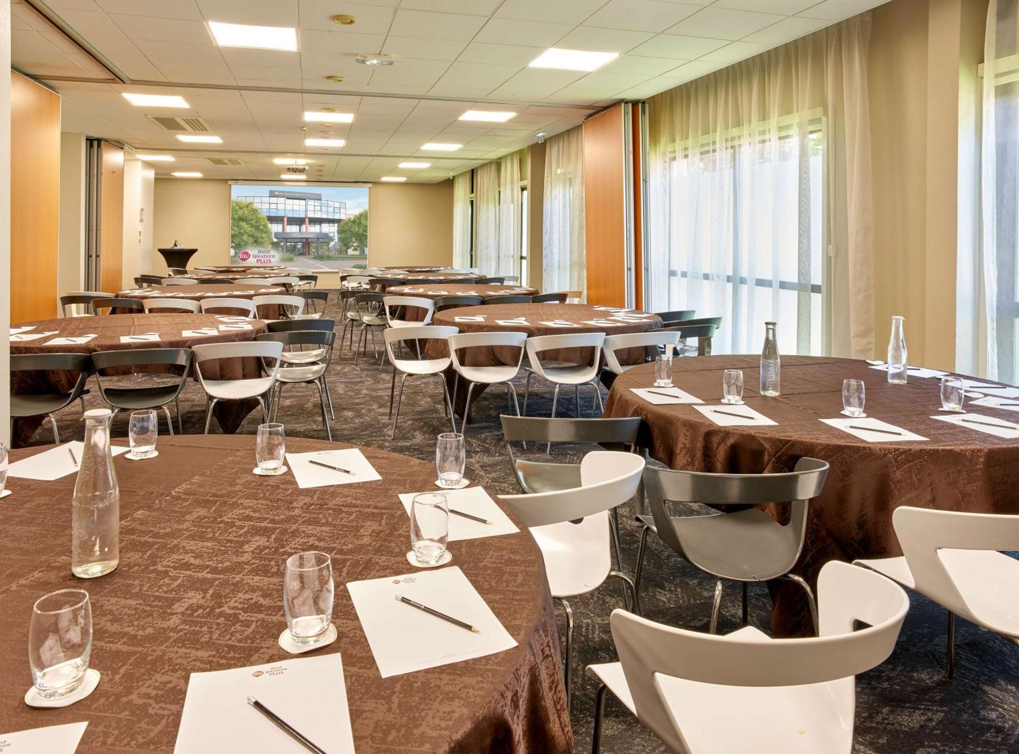 Best Western Plus Metz Technopole Ngoại thất bức ảnh