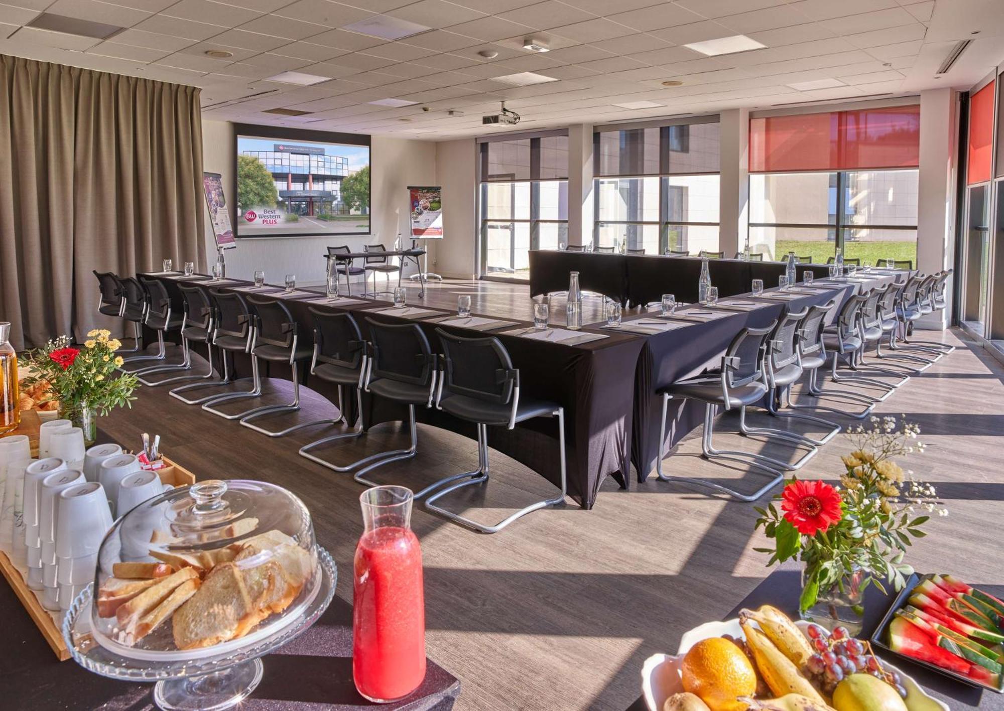 Best Western Plus Metz Technopole Ngoại thất bức ảnh