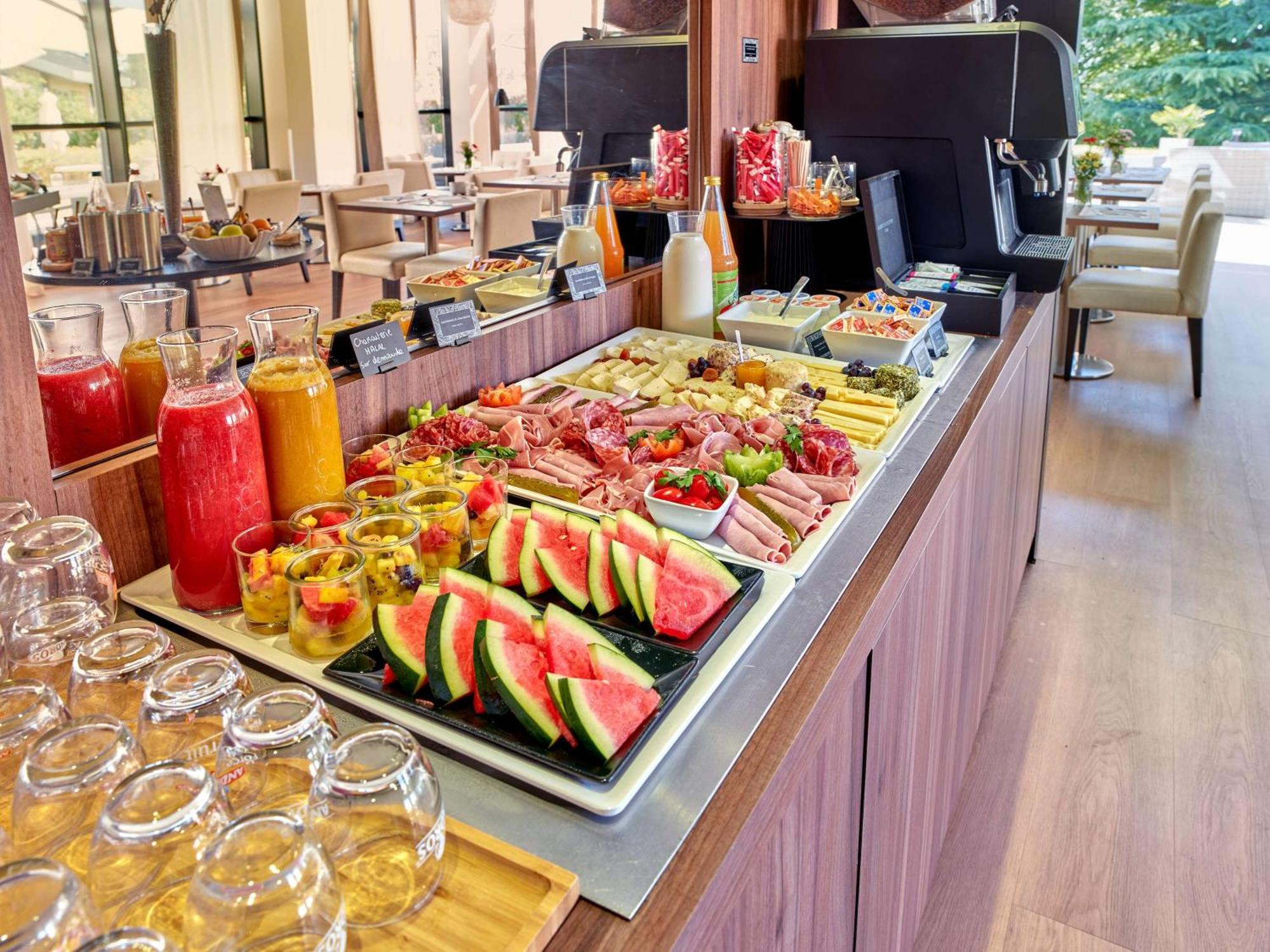 Best Western Plus Metz Technopole Ngoại thất bức ảnh